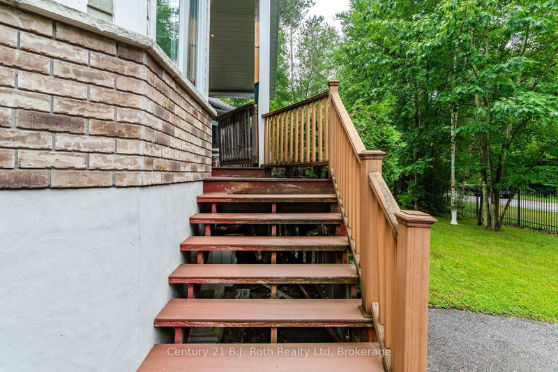11 Rue Karola Road