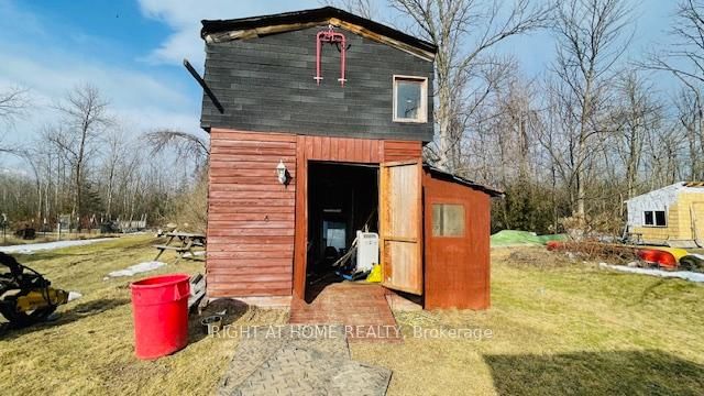 26 George Ave photo 4