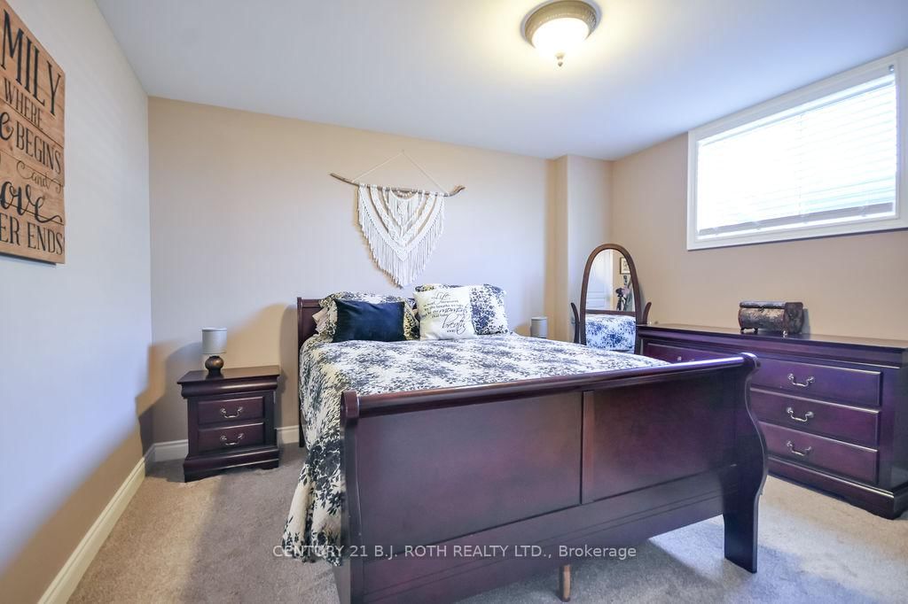 2 Roy Hickling Drive • Springwater, ON photo 39