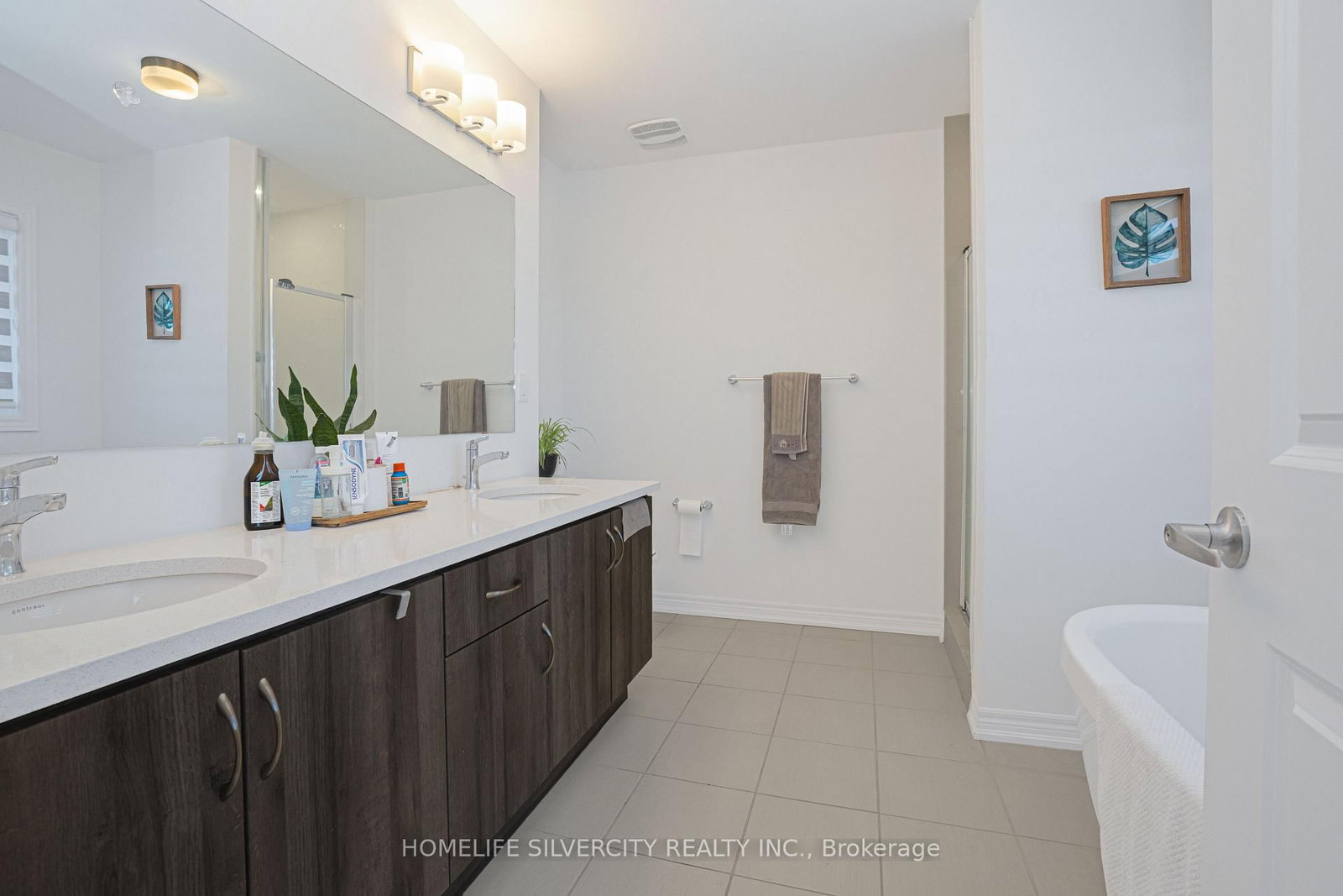 12 Kingsbury Trail • Barrie, ON photo 39