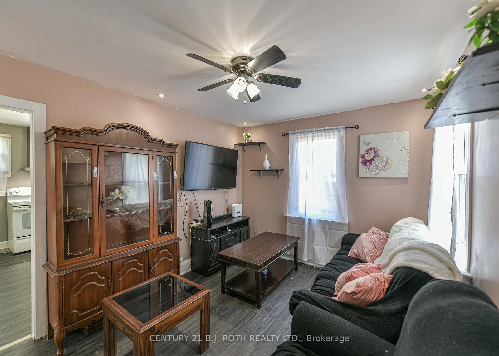 26 S South Street • Orillia, ON photo 9