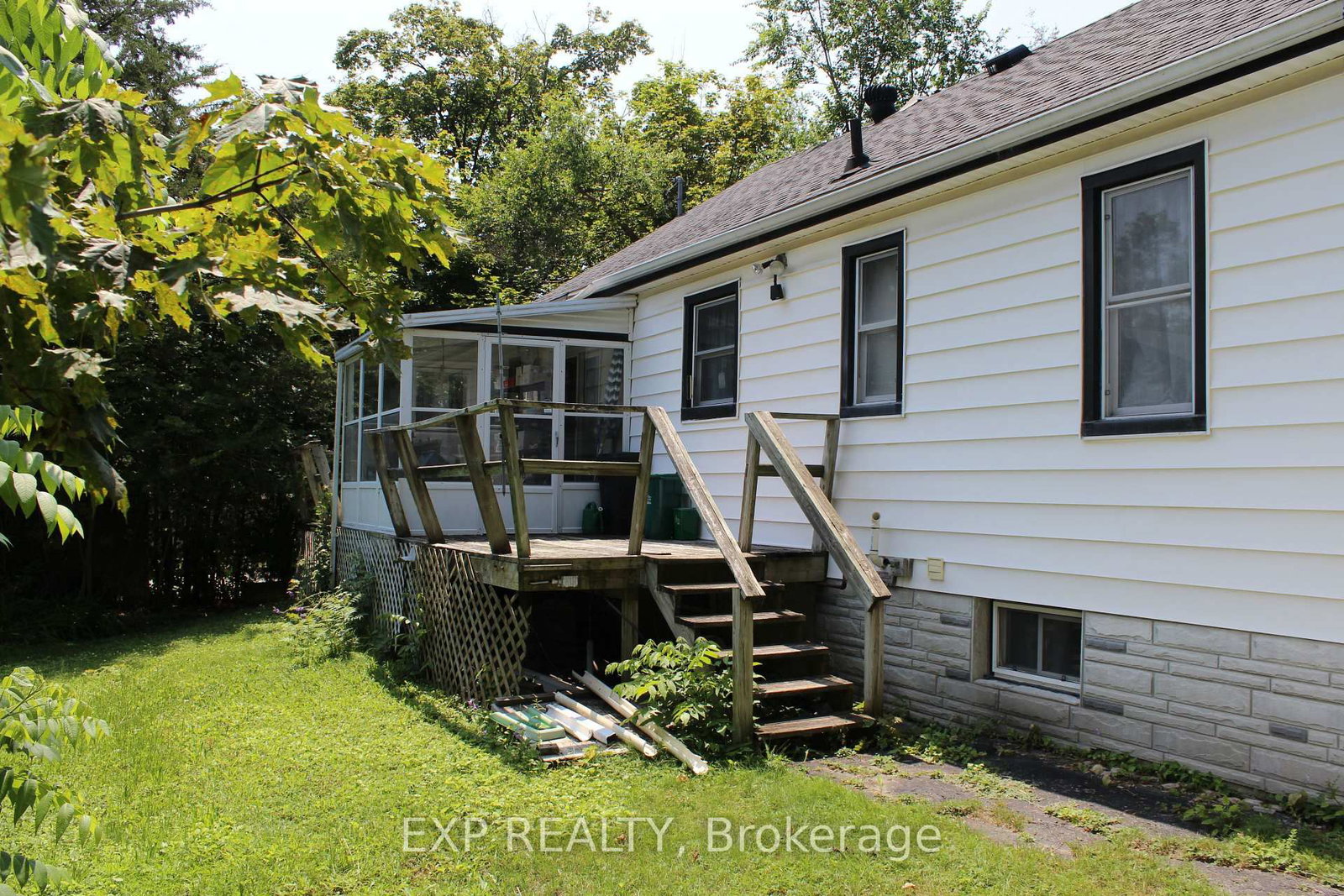 105 Puget Street • Barrie, ON photo 9