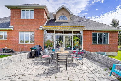 49 Red Oak Crescent • Oro-Medonte, ON photo 5