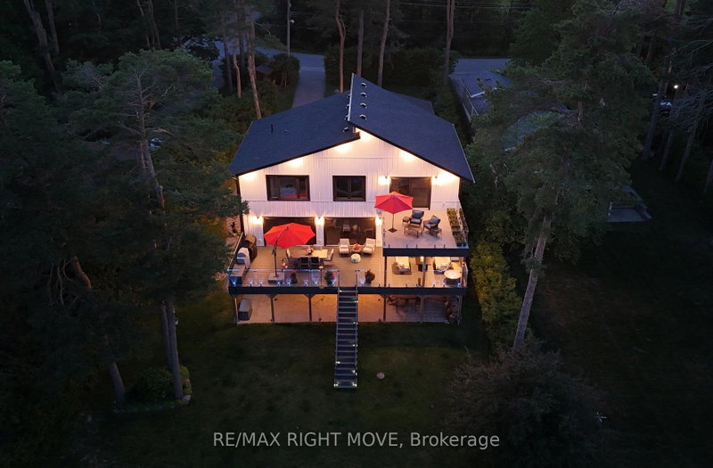 1189 Woodland Drive