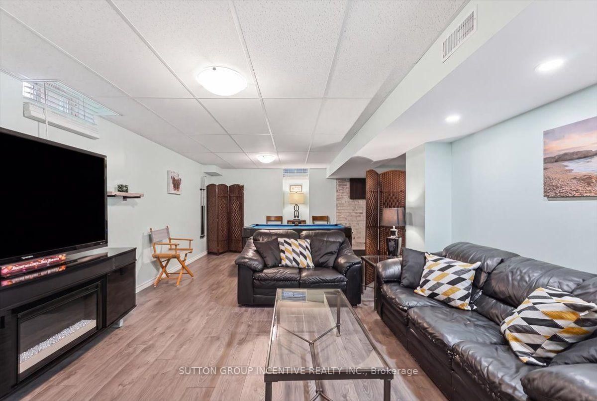 17 White Crescent • Barrie, ON photo 29