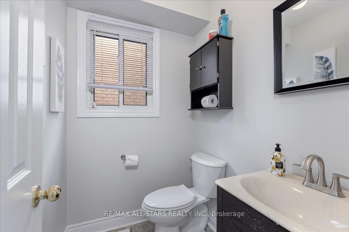 22 Kelsey Crescent • Barrie, ON photo 14