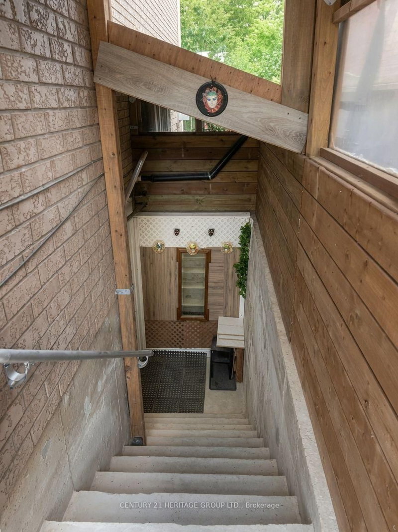 Bsmnt - 47 Stollar Boulevard
