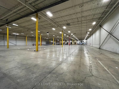 Industrial for lease at Bay 15/22, 16/23-200 Fairview Road, Barrie, Ontario, L4N 8X8 - 400 North - MLS: S13610160