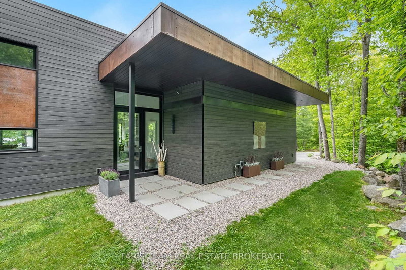3870 Darling Island Rd photo 5