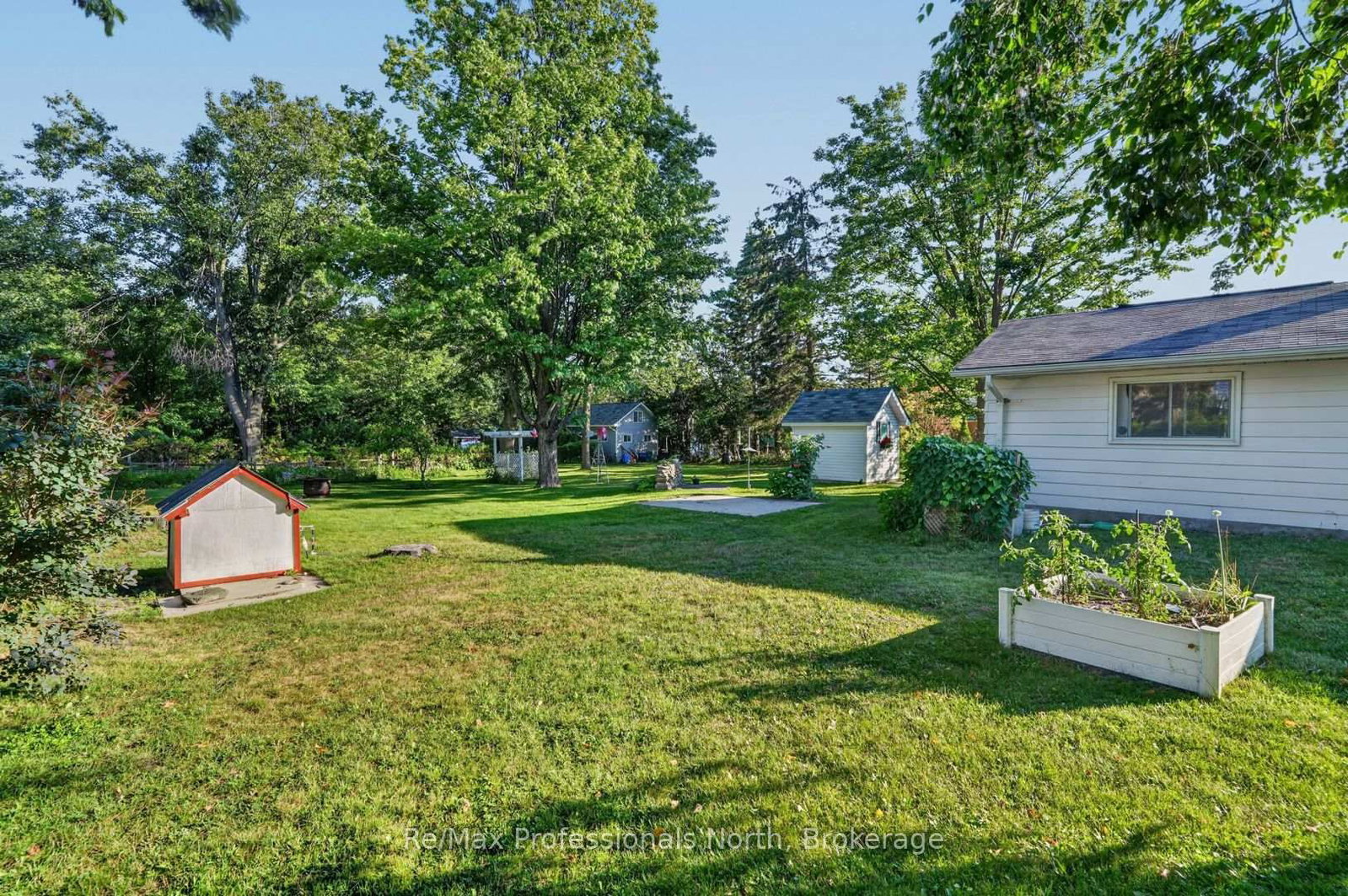 Listing Image 37