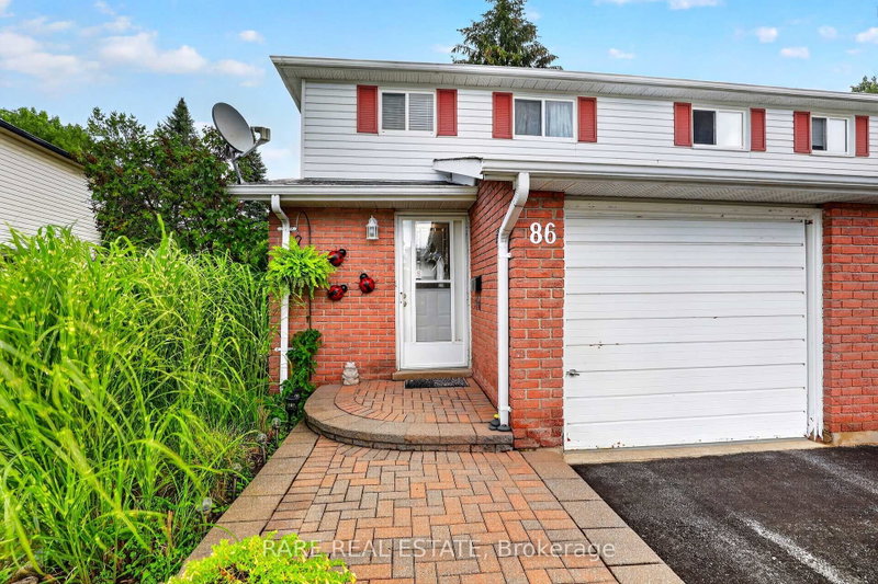 86 Mowat Crescent