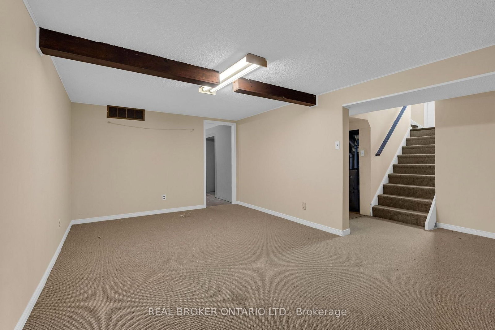 Detached House for sale at 277 Cook Street, Barrie, Ontario, L4M 4H7 - Grove East - MLS: S13616632