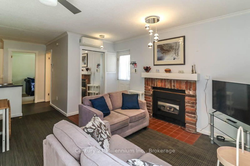 6 - 15 Dawson Drive