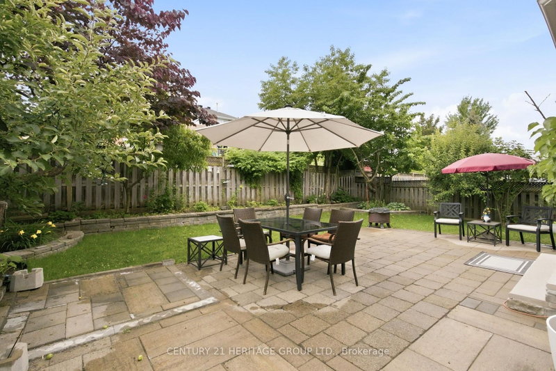 21 Silvercreek Crescent