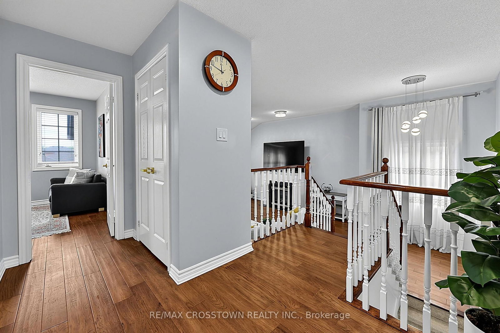 41 RUSSELL HILL Drive • Barrie, ON photo 10