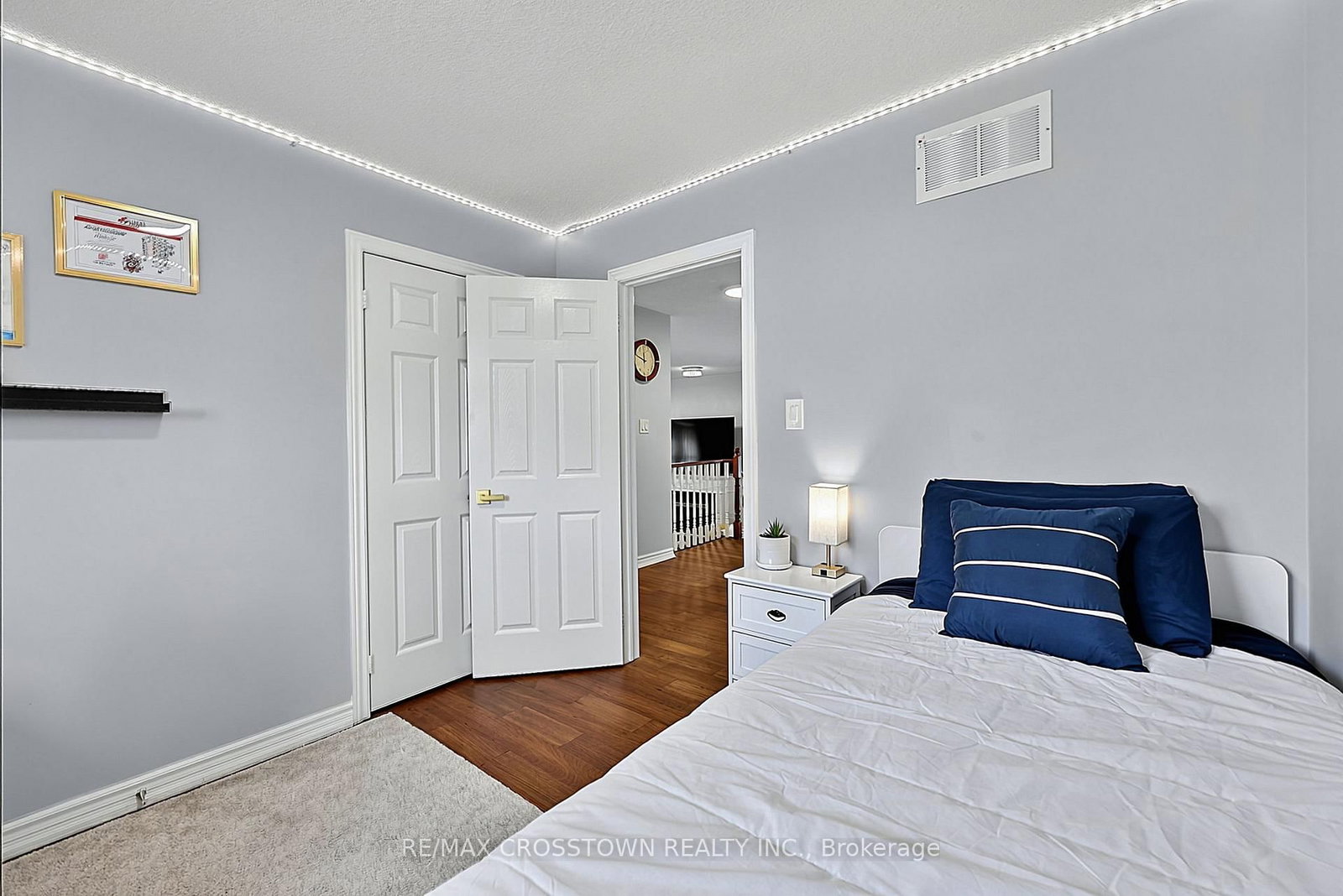 41 RUSSELL HILL Drive • Barrie, ON photo 14