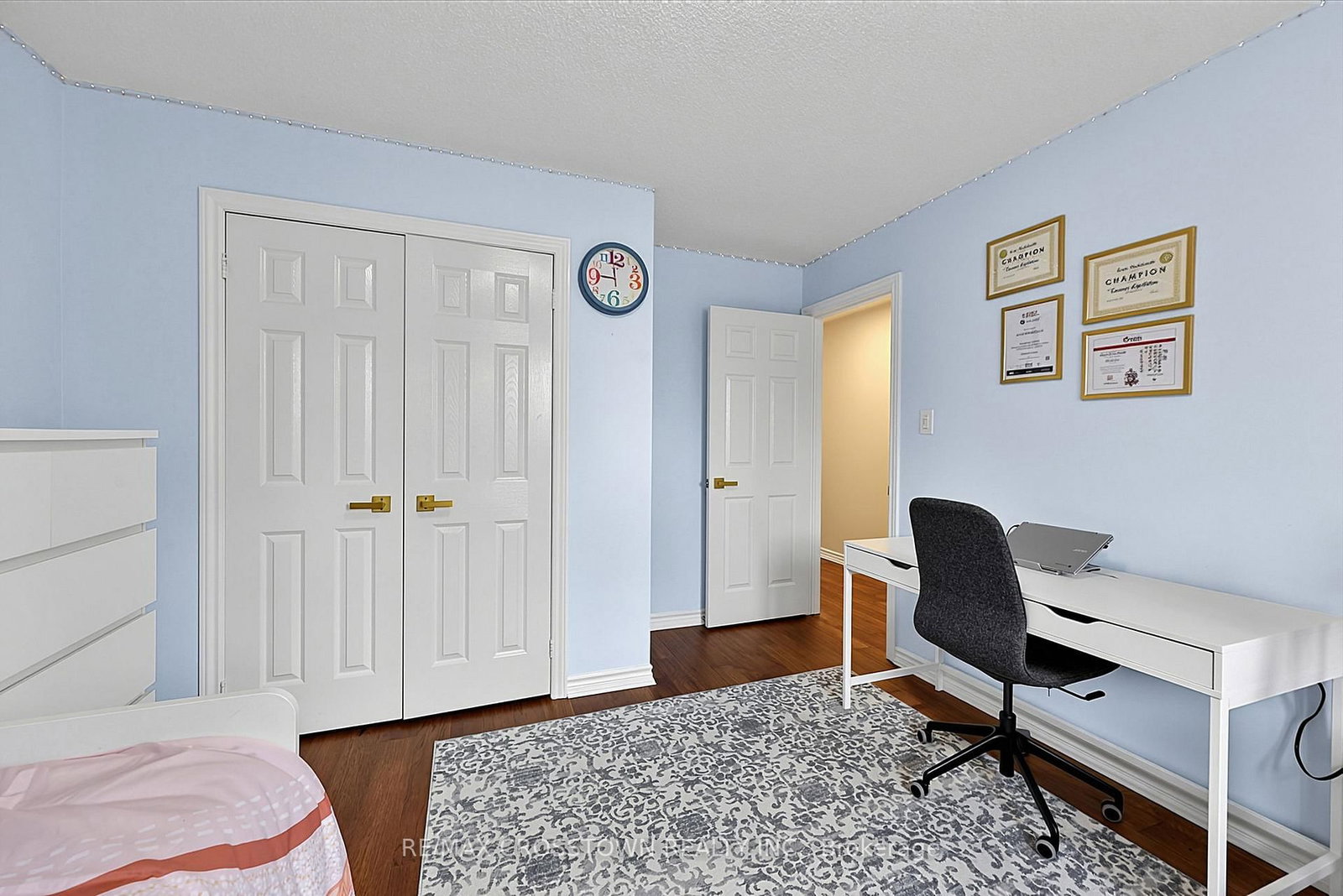 41 RUSSELL HILL Drive • Barrie, ON photo 16