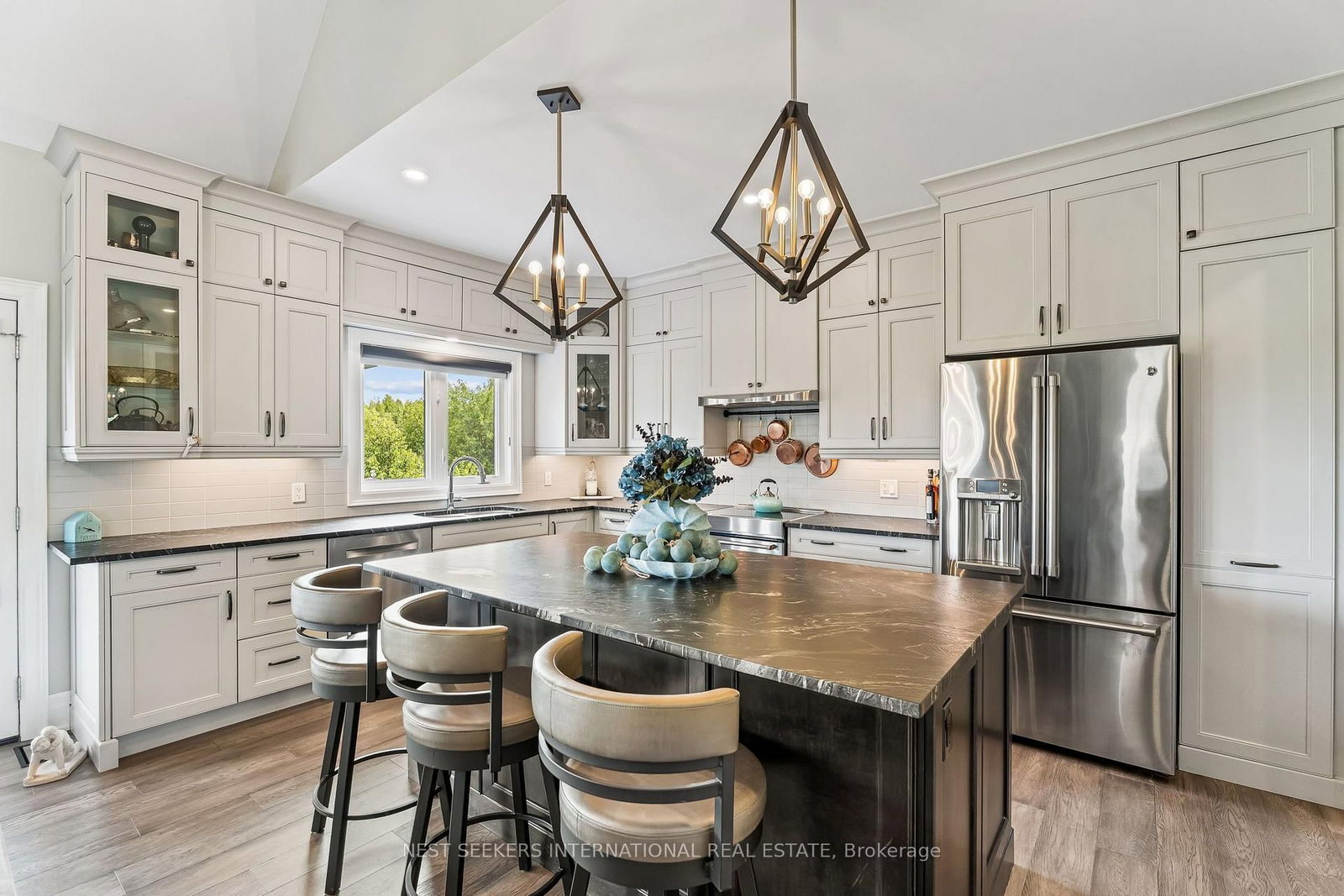 7 Georgian Grande Drive • Oro-Medonte, ON photo 10