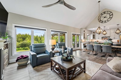 7 Georgian Grande Drive • Oro-Medonte, ON photo 8
