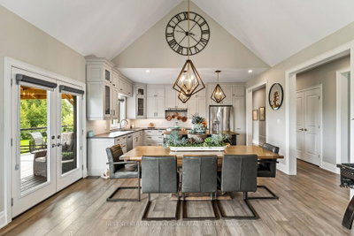 7 Georgian Grande Drive • Oro-Medonte, ON photo 9