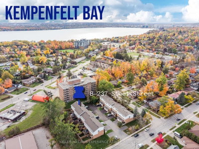 Townhouse for sale at 8-237 Steel Street, Barrie, Ontario, L4M 2H1 - Codrington - MLS: S13619918
