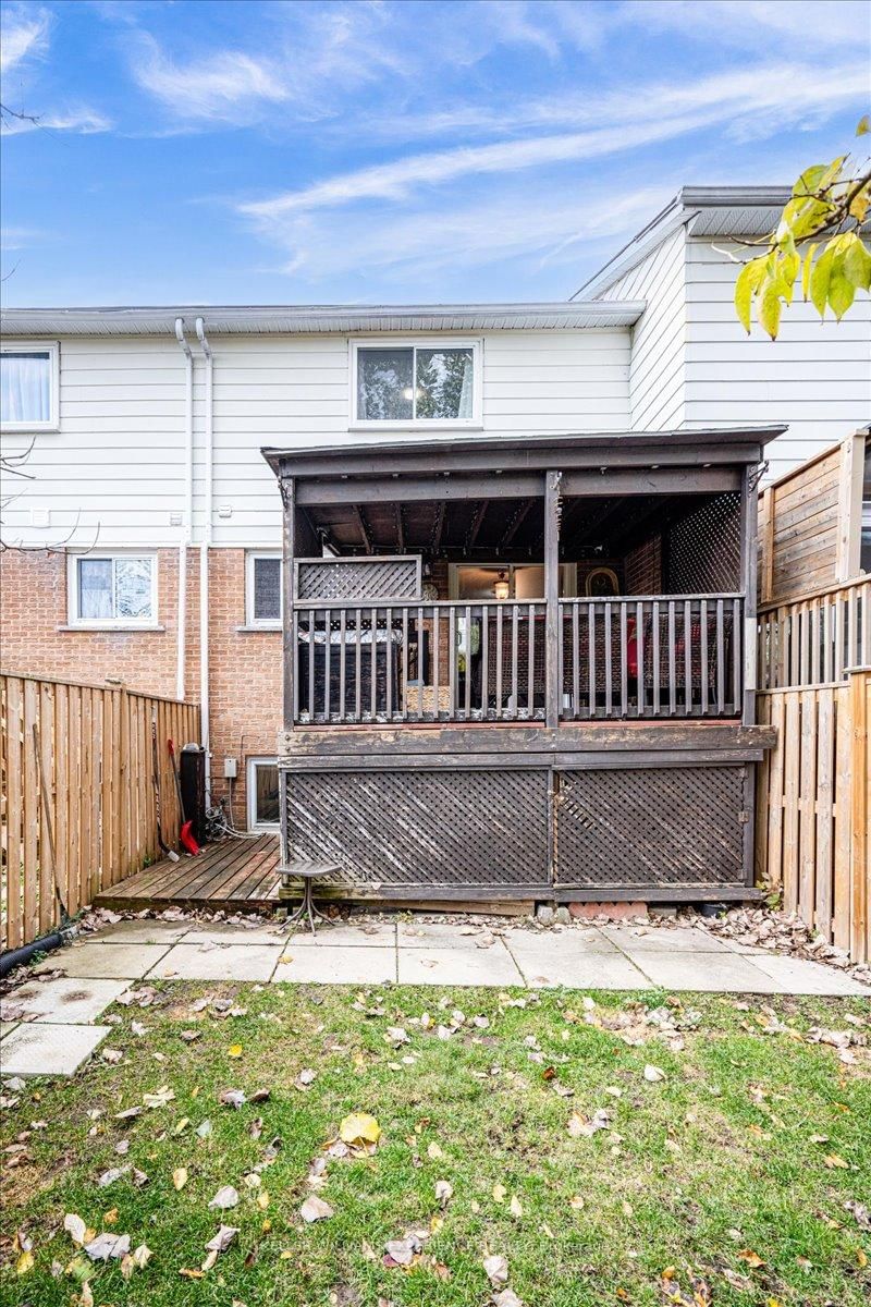 237 Steel Street • #8 • Barrie, ON photo 27