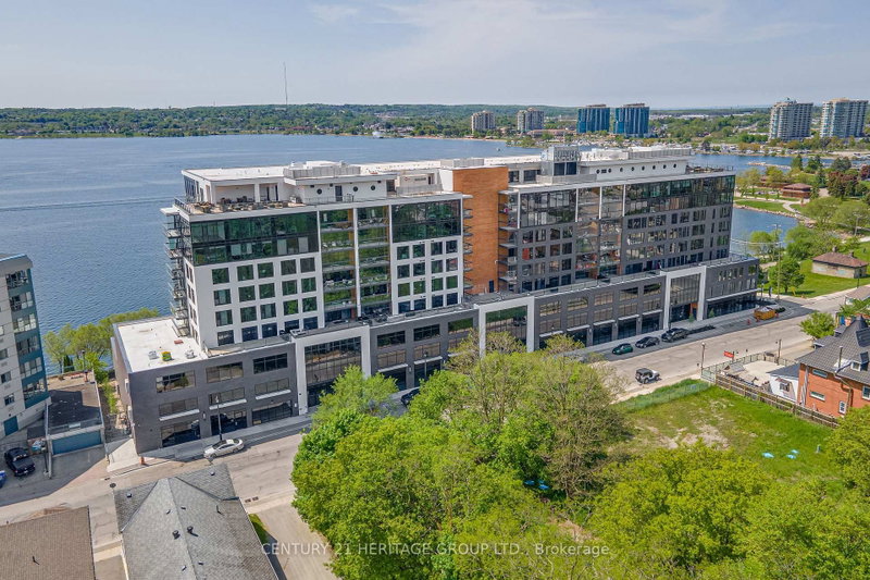 922 - 185 Dunlop Street E