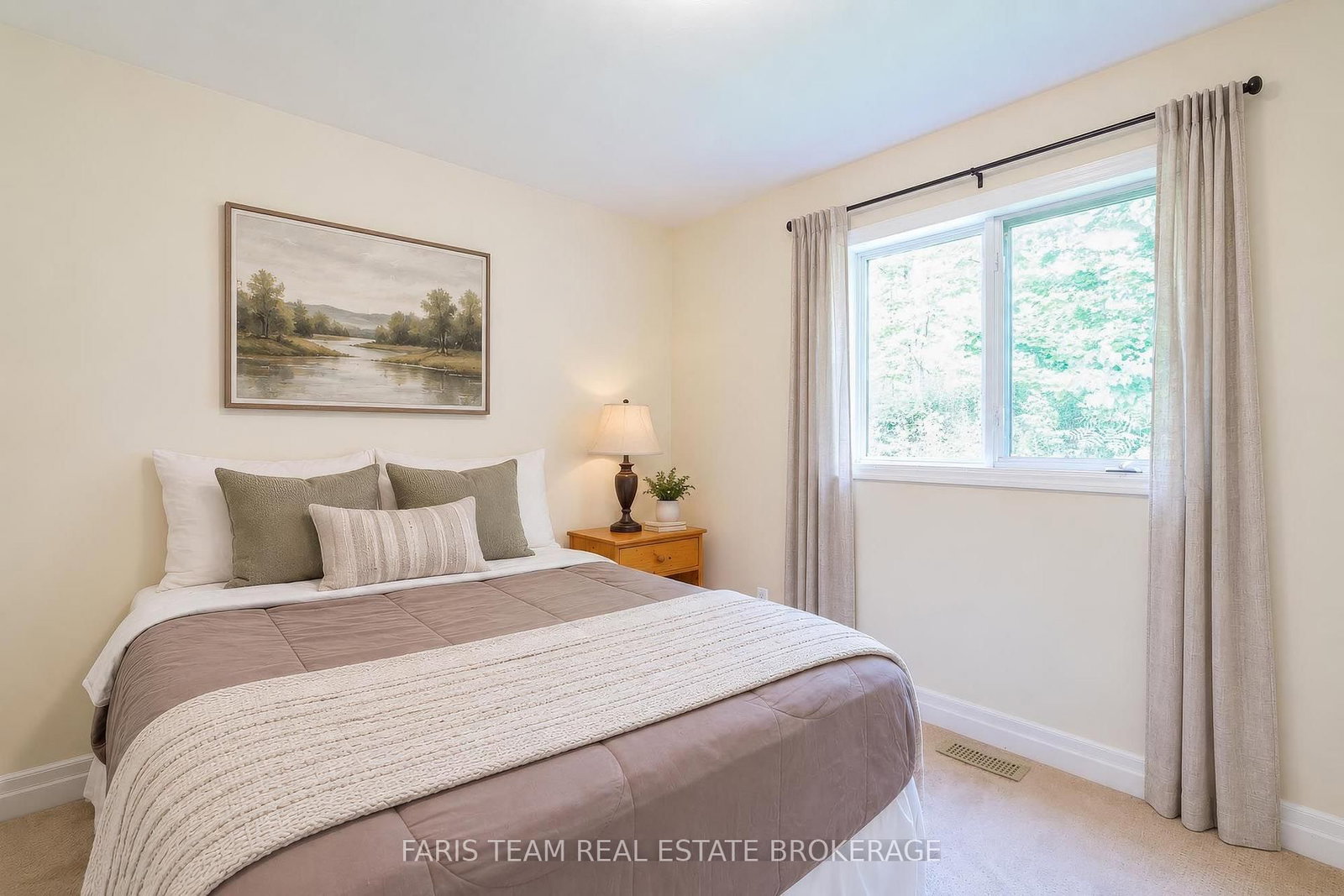 1858 Woods Bay Road • Severn, ON photo 18
