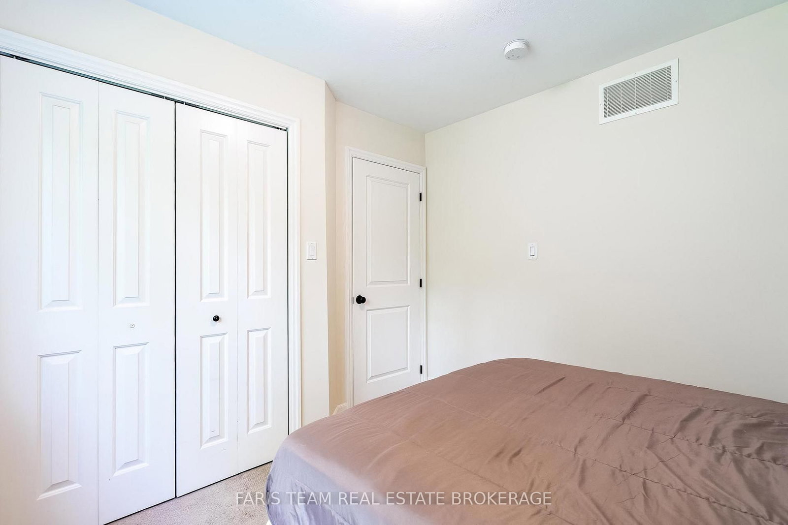 1858 Woods Bay Road • Severn, ON photo 19