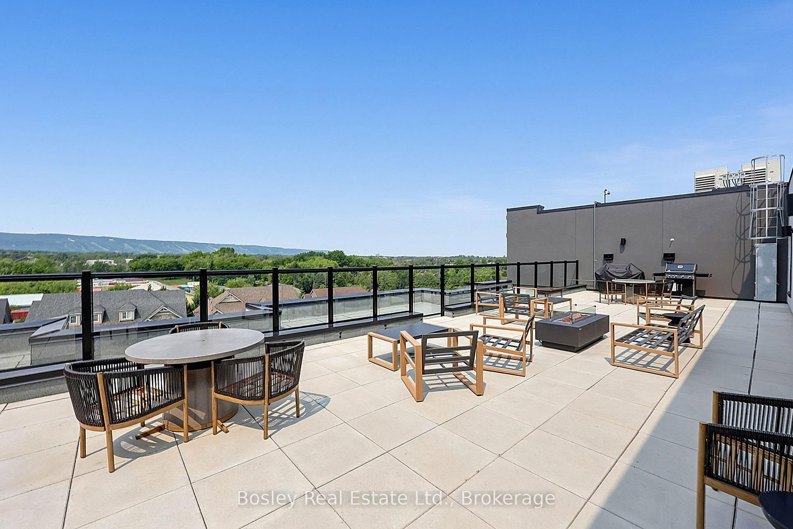 4 Kimberly Lane • #404 • Collingwood, ON photo 13