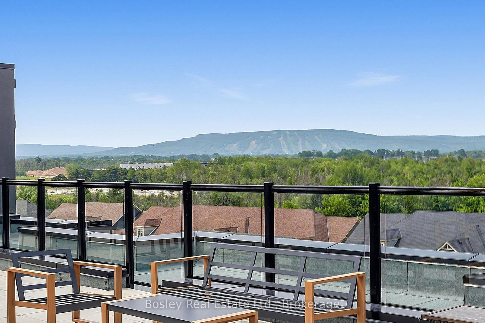 4 Kimberly Lane • #404 • Collingwood, ON photo 15