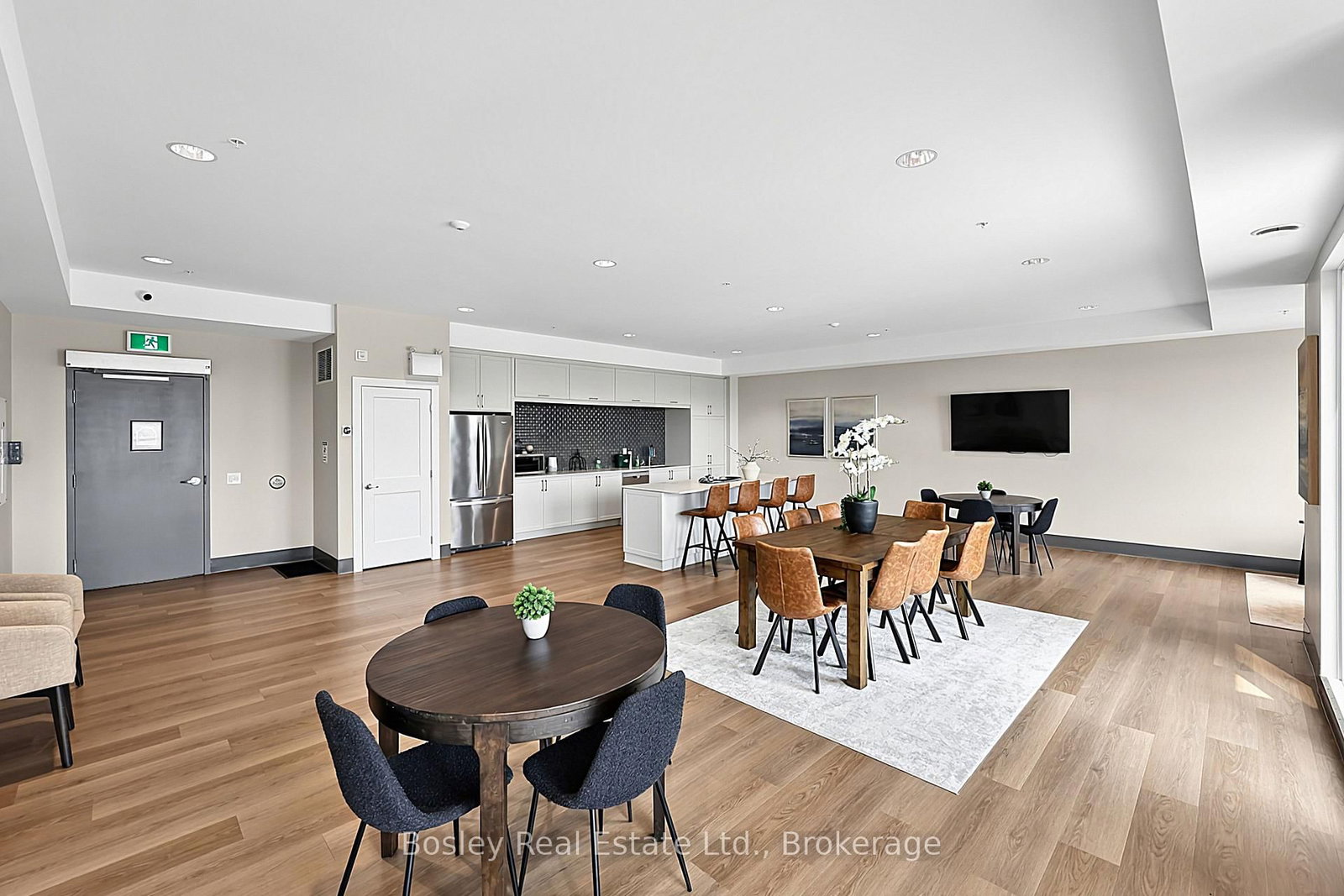 4 Kimberly Lane • #404 • Collingwood, ON photo 24