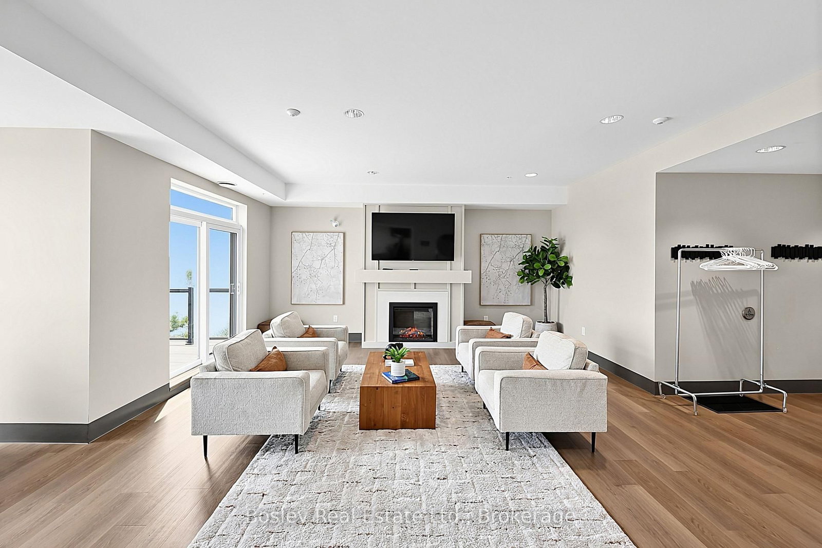 4 Kimberly Lane • #404 • Collingwood, ON photo 25