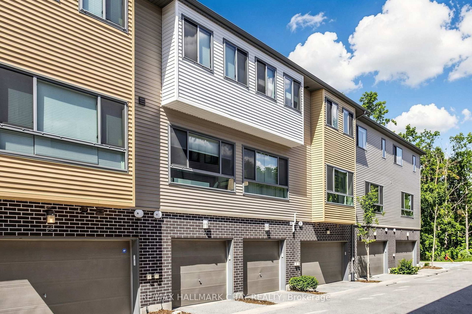 369 Essa Road • #53 • Barrie, ON photo 1
