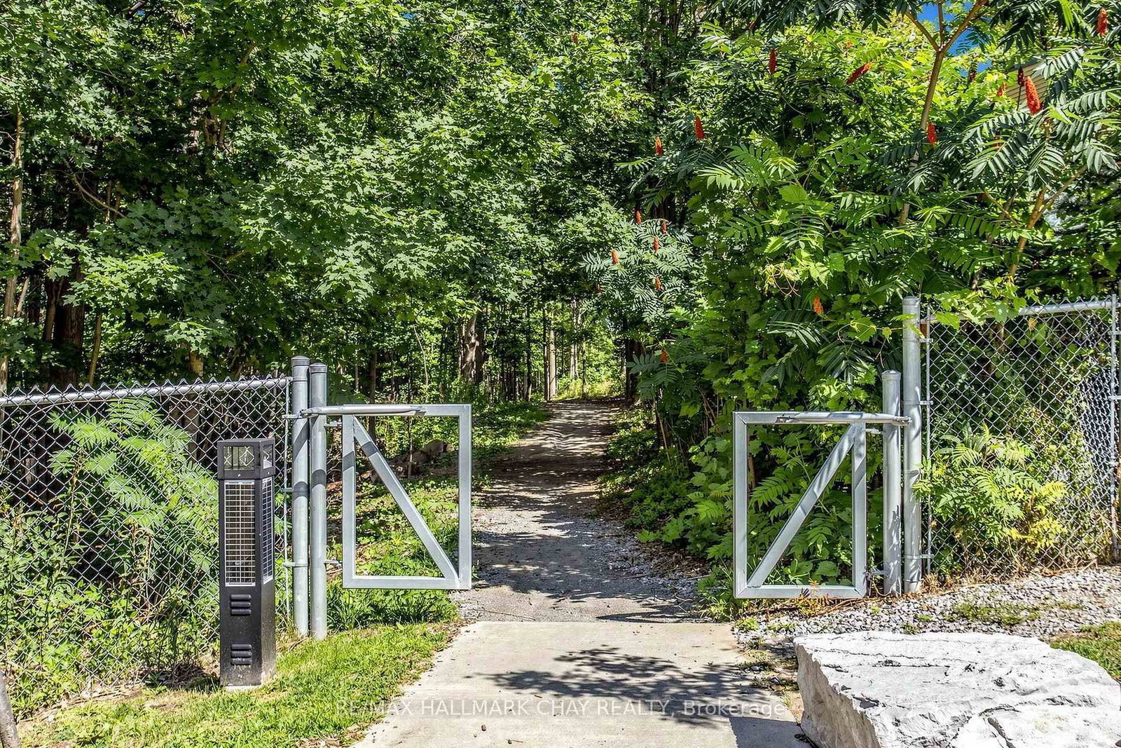 369 Essa Road • #53 • Barrie, ON photo 27
