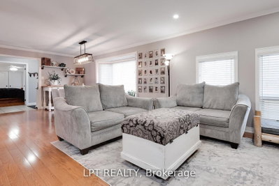 34 Cedar Creek Road • Springwater, ON photo 3