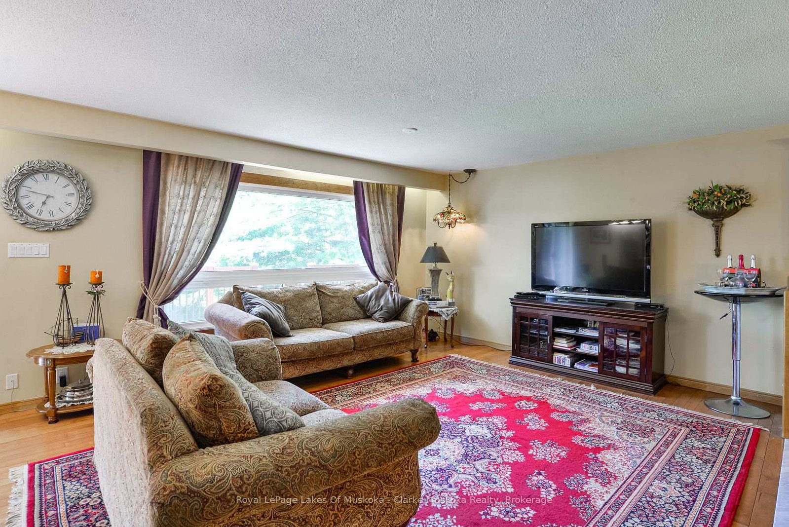 1887 Ellis Road • Severn, ON photo 7