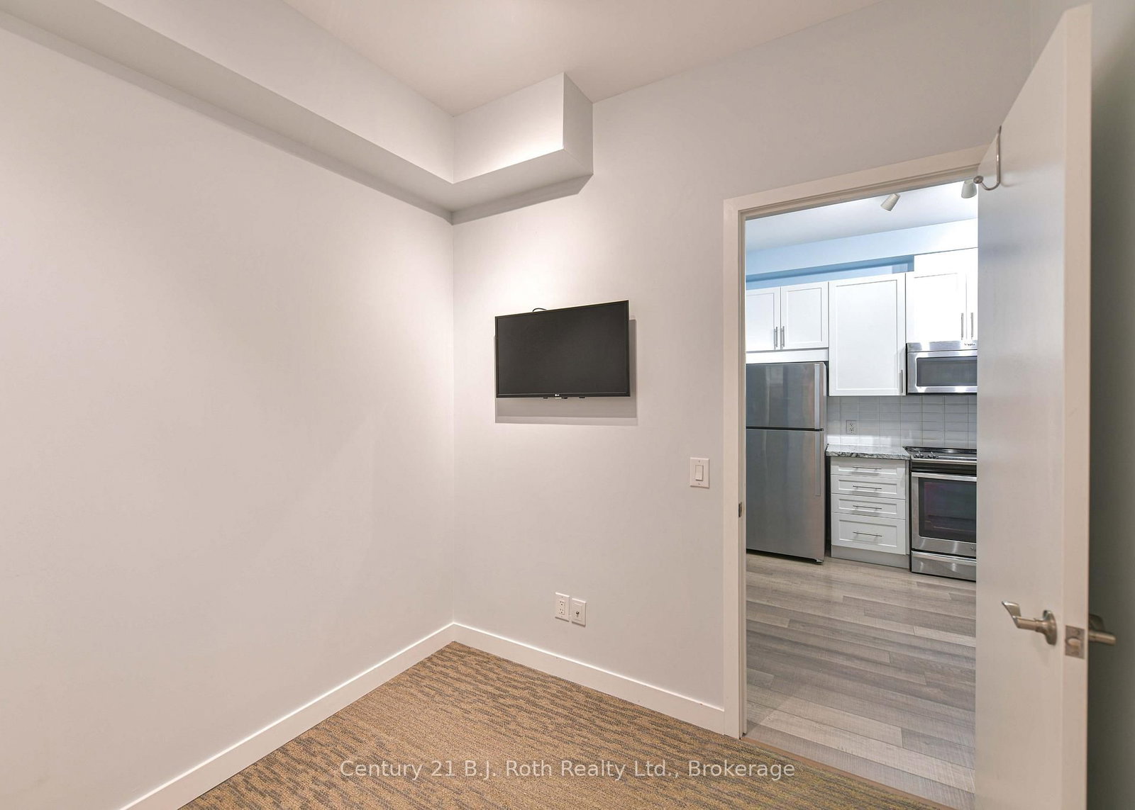 40 Horseshoe Boulevard • #Suite 206 • Oro-Medonte, ON photo 21