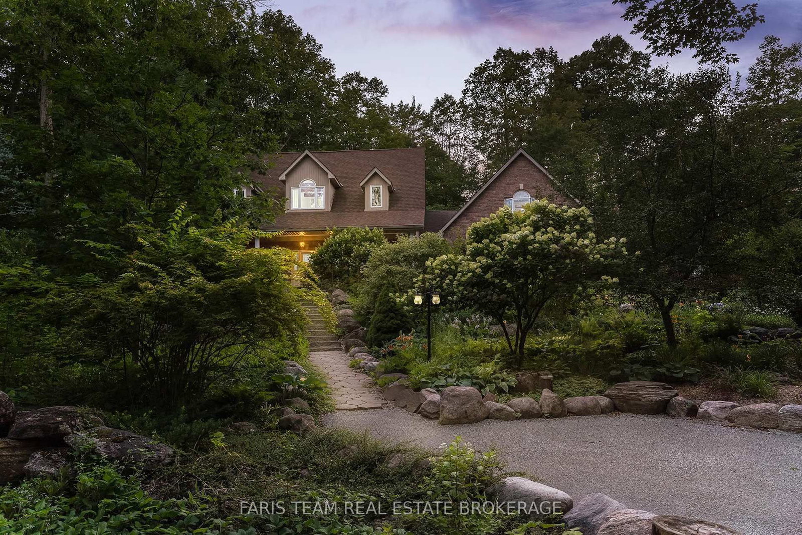 105 Copeland Creek Drive • Tiny, ON photo 2
