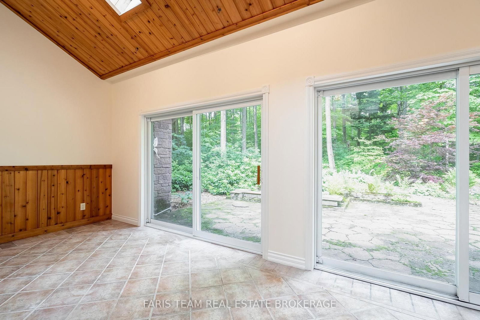 105 Copeland Creek Drive • Tiny, ON photo 21