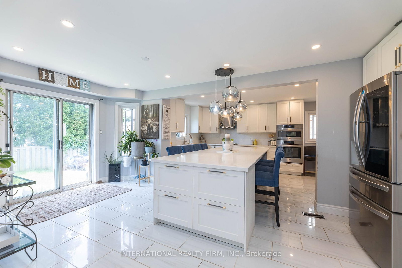 2 Hook Court • Barrie, ON photo 20