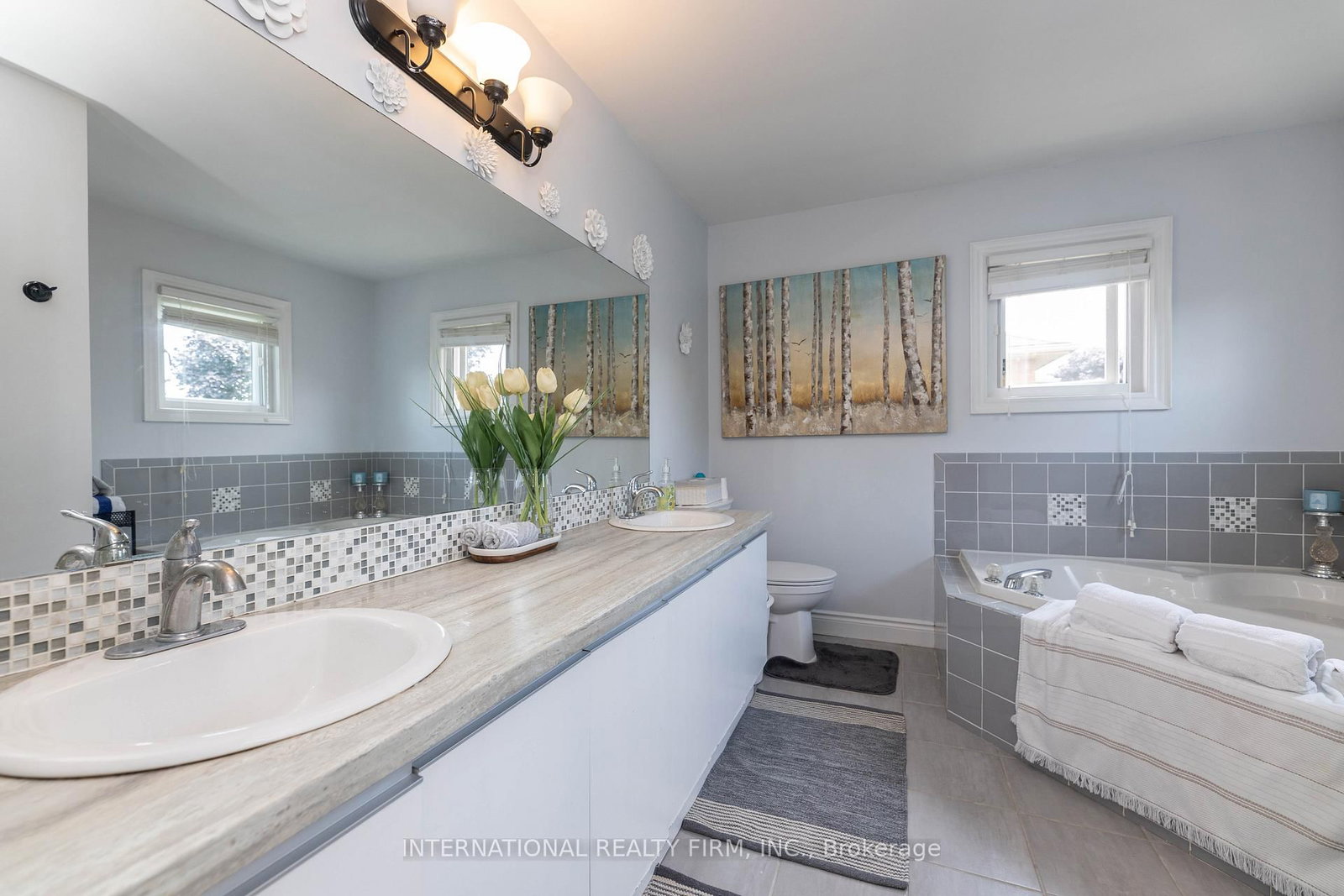 2 Hook Court • Barrie, ON photo 25