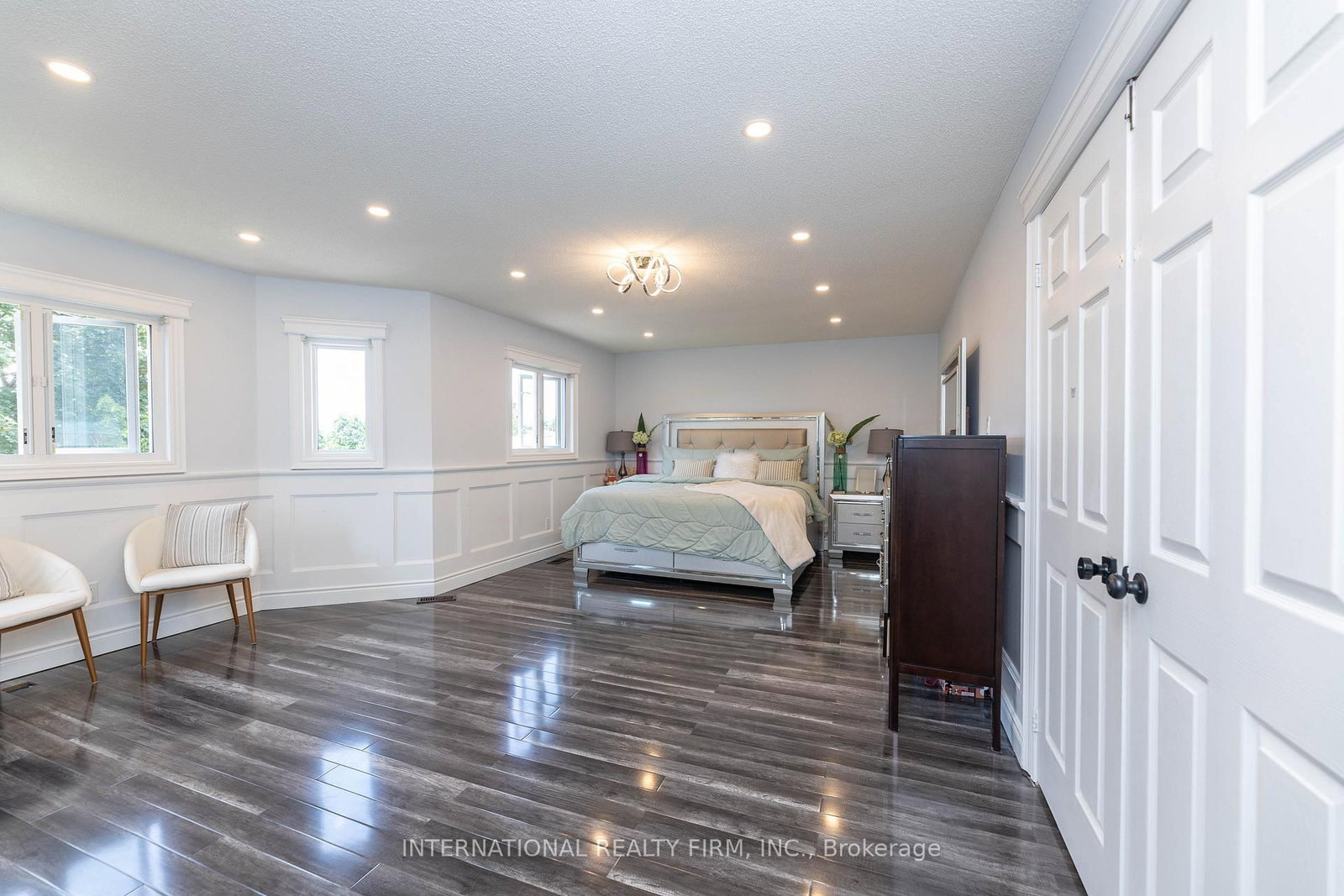 2 Hook Court • Barrie, ON photo 27