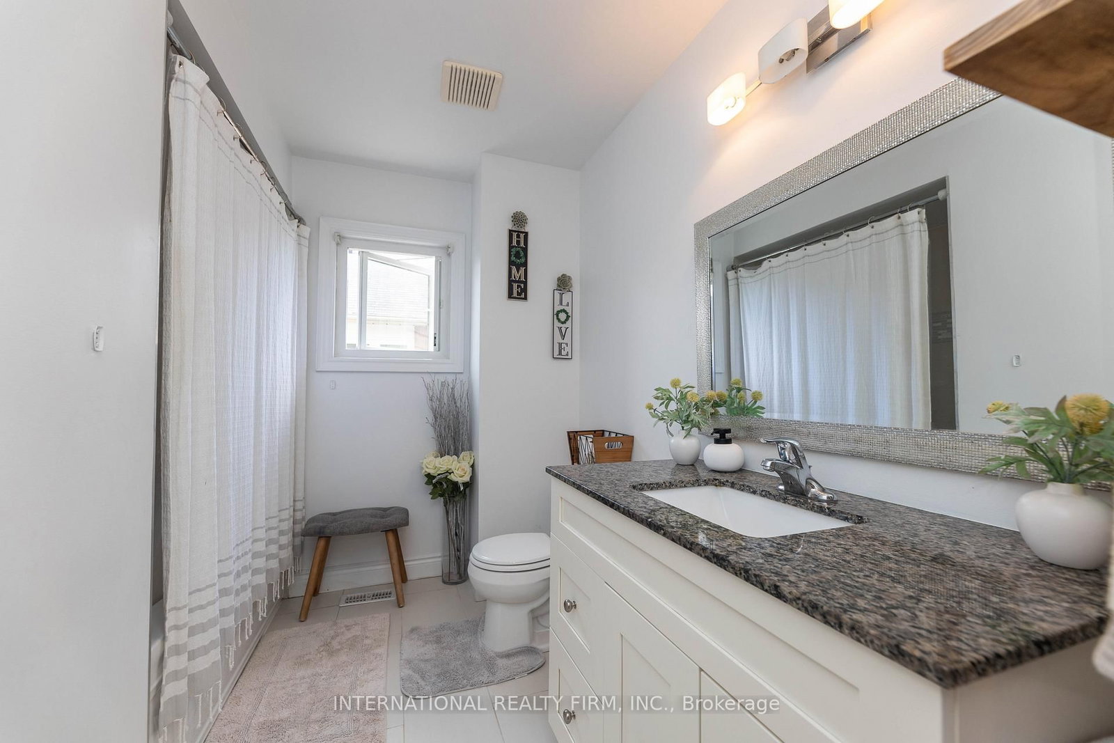 2 Hook Court • Barrie, ON photo 30