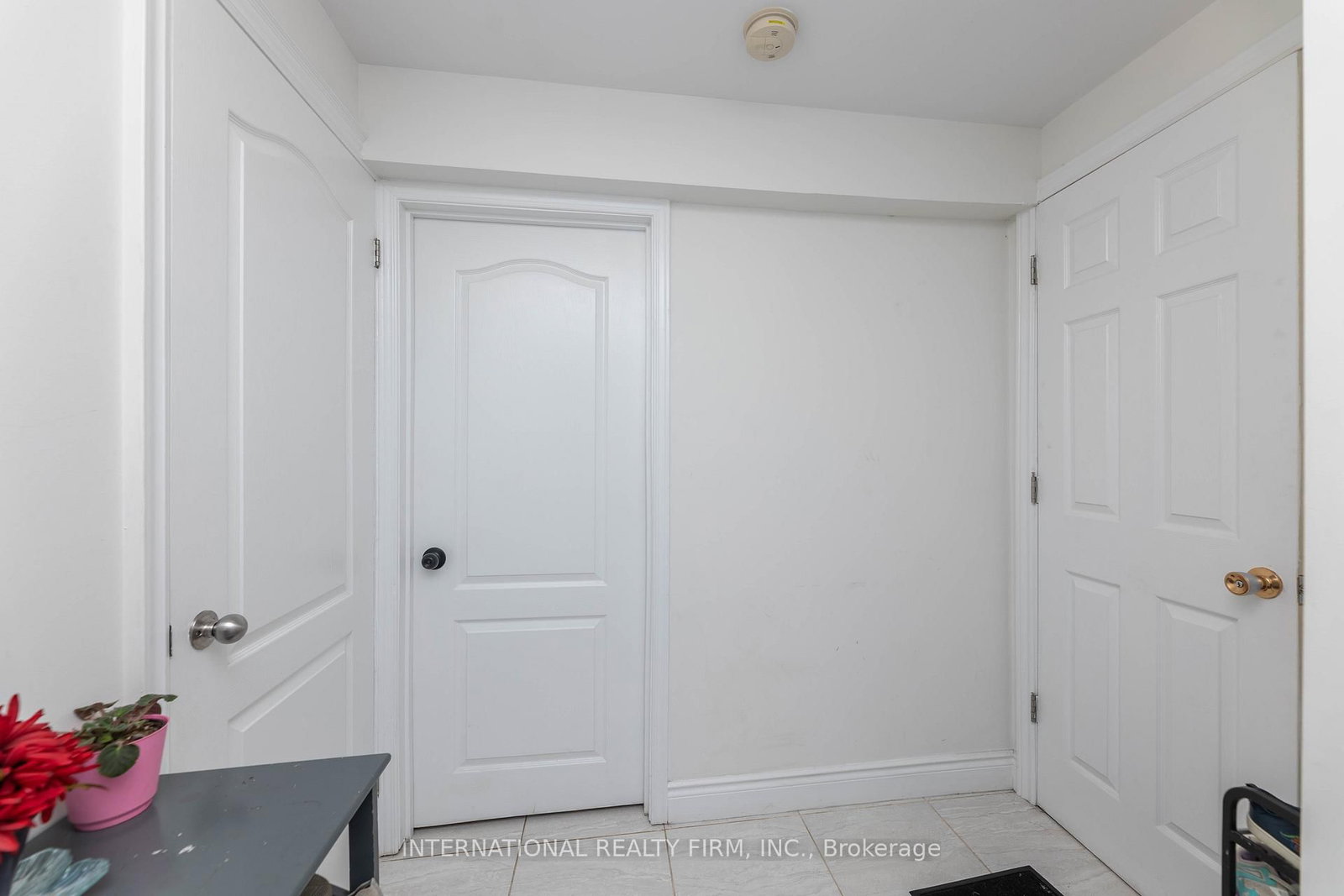 2 Hook Court • Barrie, ON photo 38