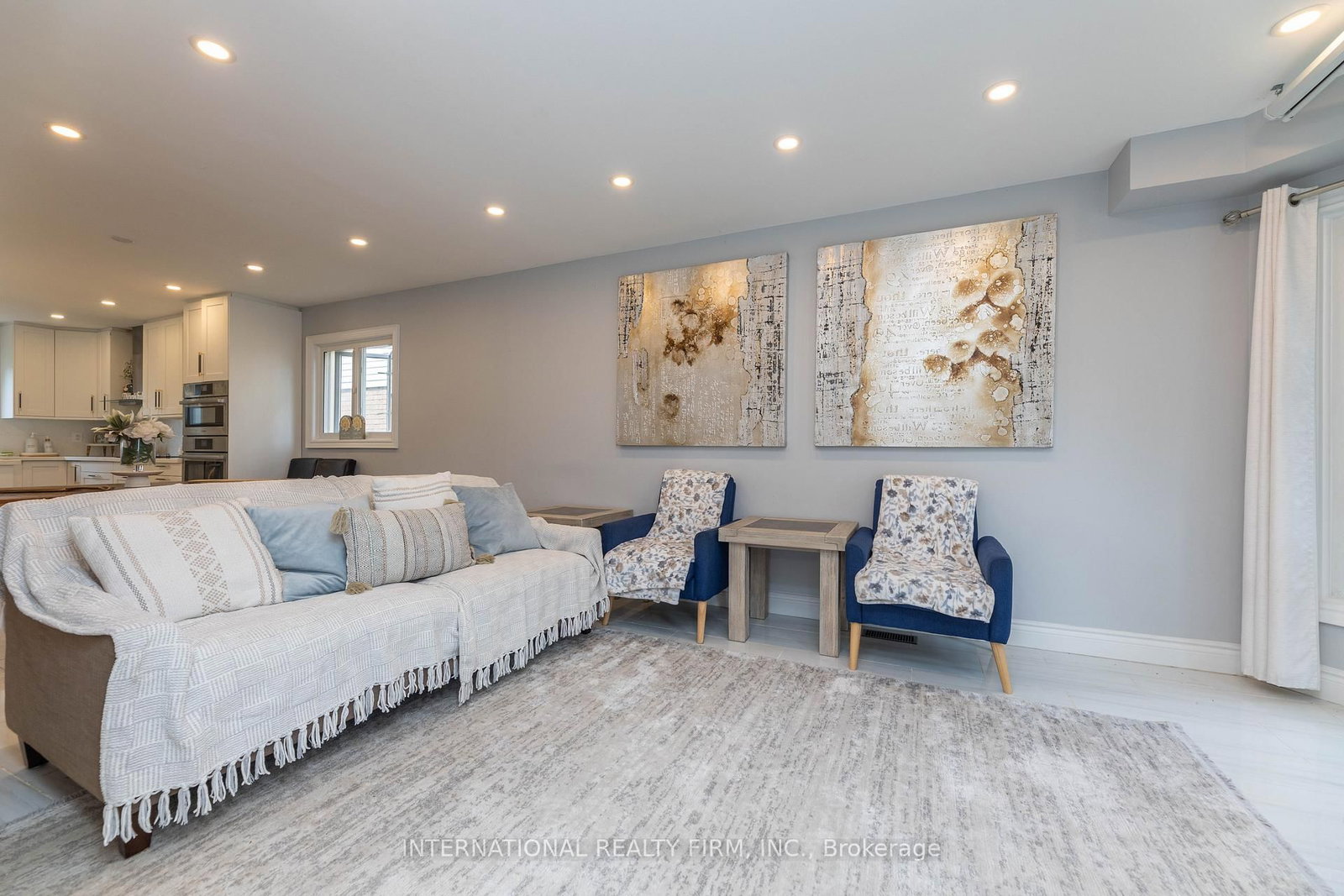 2 Hook Court • Barrie, ON photo 9