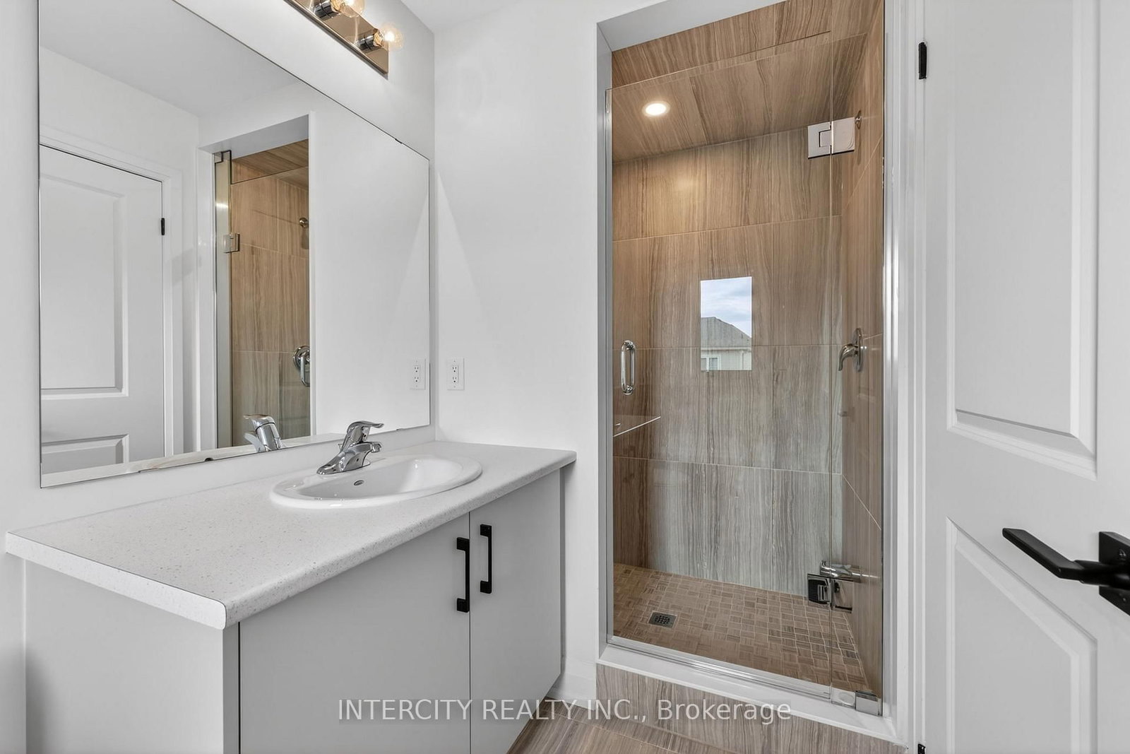 14 Legacy Circle • Wasaga Beach, ON photo 26