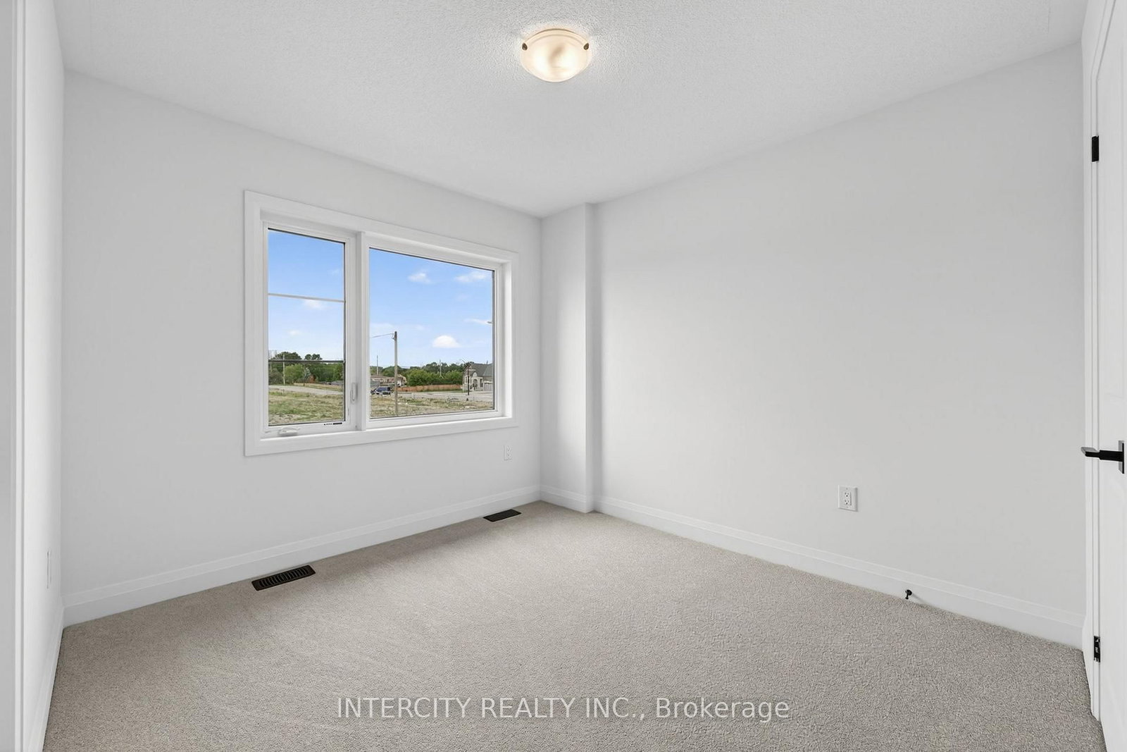 14 Legacy Circle • Wasaga Beach, ON photo 27