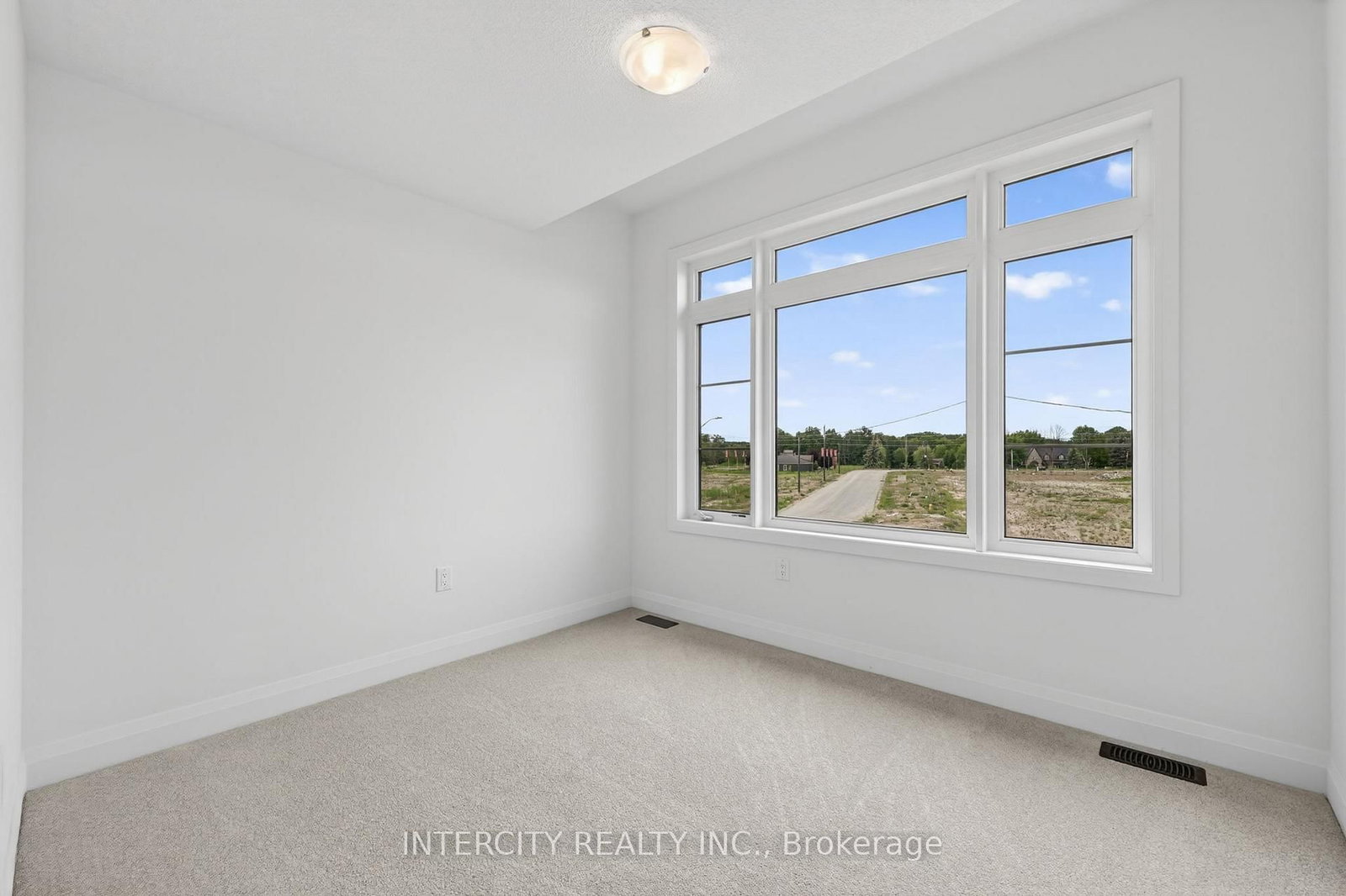 14 Legacy Circle • Wasaga Beach, ON photo 31