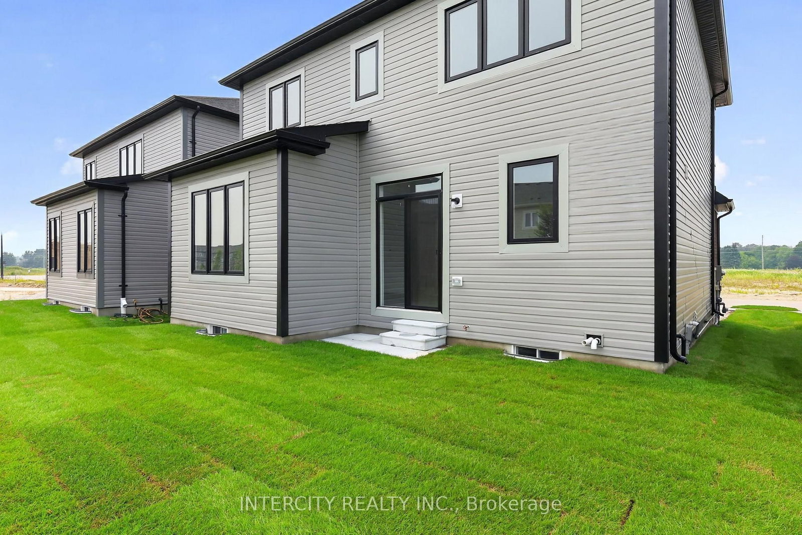 14 Legacy Circle • Wasaga Beach, ON photo 36